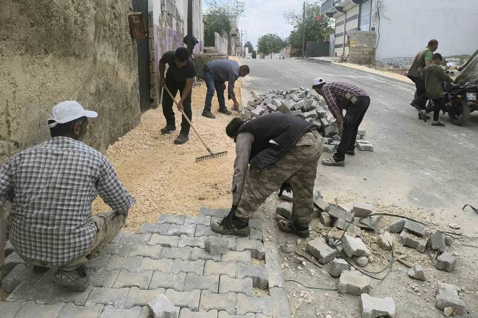 Araban'da cadde ve sokaklarda iyileştirilme çalışmaları sürüyor