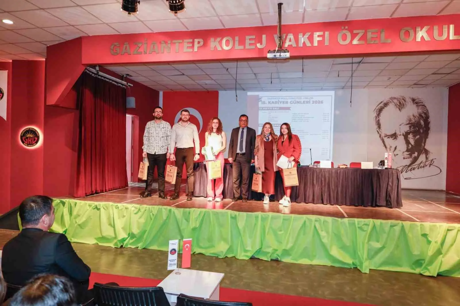 Gaziantep Kolej Vakfı '15. Kariyer Günleri'ne yoğun ilgi