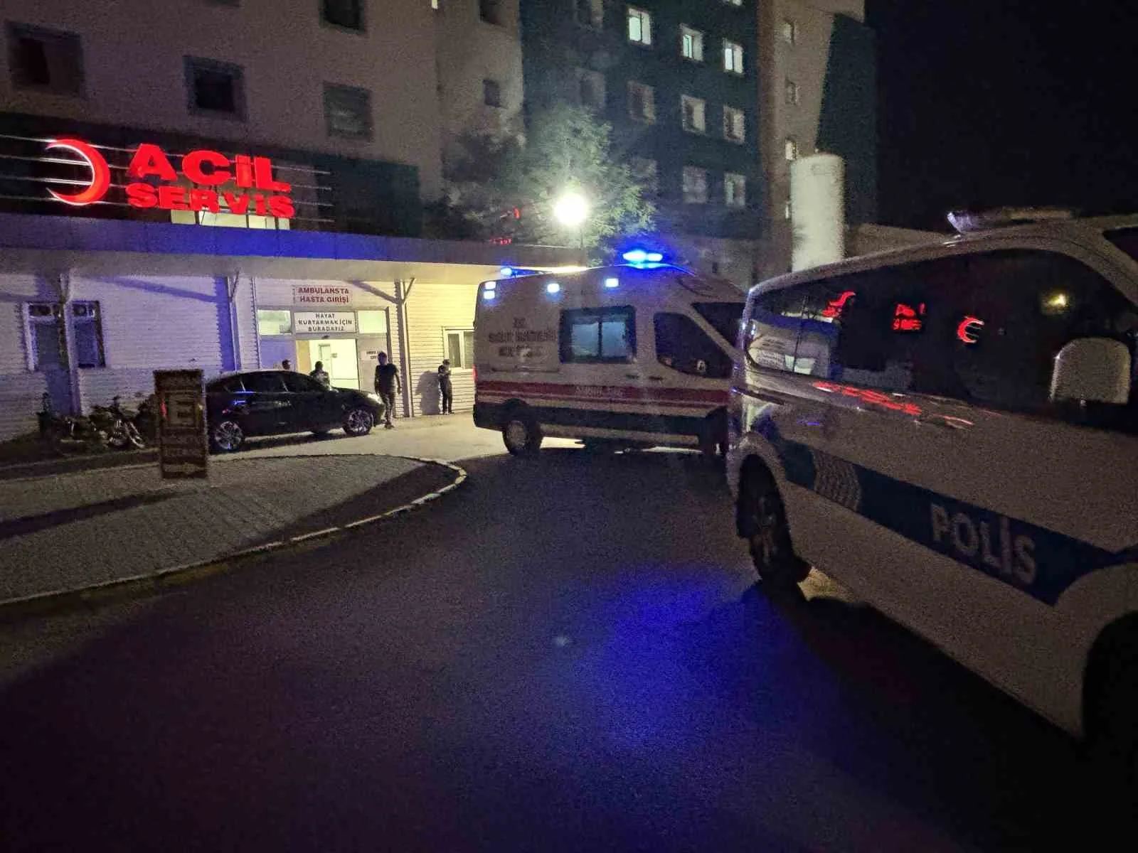 Baba, tartıştığı oğlunu bıçaklayarak öldürdü