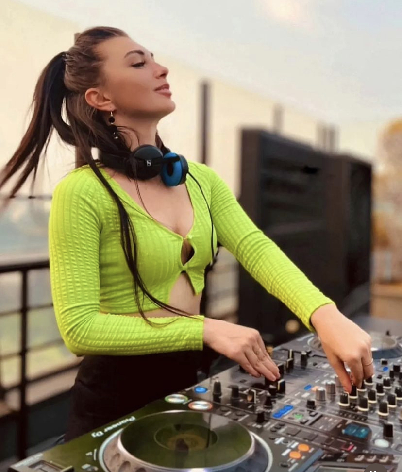 DJ Solara